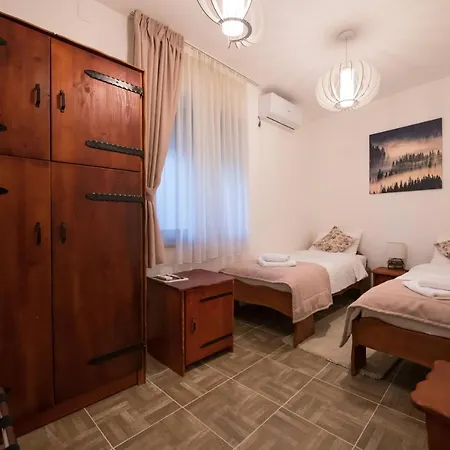 Inn Gardos